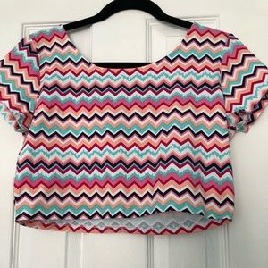H&M Chevron Crop Top (Size L)